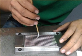 LED灯珠模具抛光5-世界杯(中国)官方在线登录