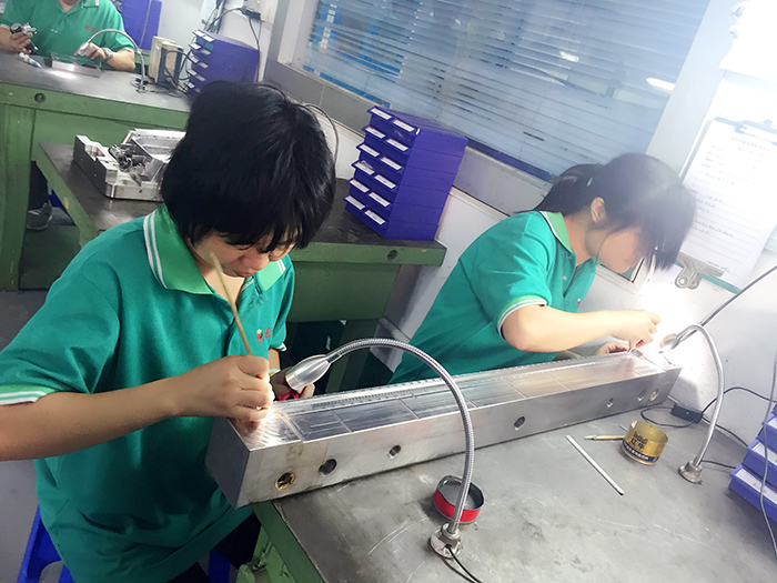 世界杯(中国)官方在线登录团队加工作业中