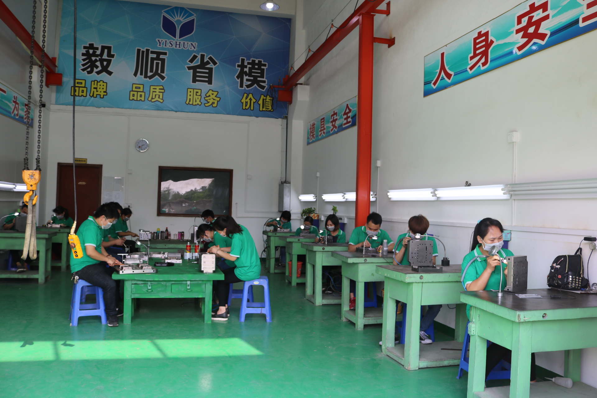 光学模具抛光厂